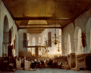 37518 Interieur van de Geertekerk te Utrecht: het schip gezien in de richting van het koor, uit het westen, tijdens een ...